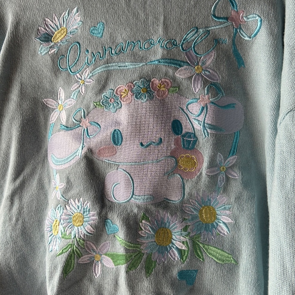 Sanrio Japan LA Cinnamoroll Floral Embroidered Cardigan Women Medium - Picture 11 of 11